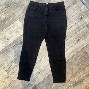 No Boundaries Black Skinny Jeans Womens Size 17 Straight Leg